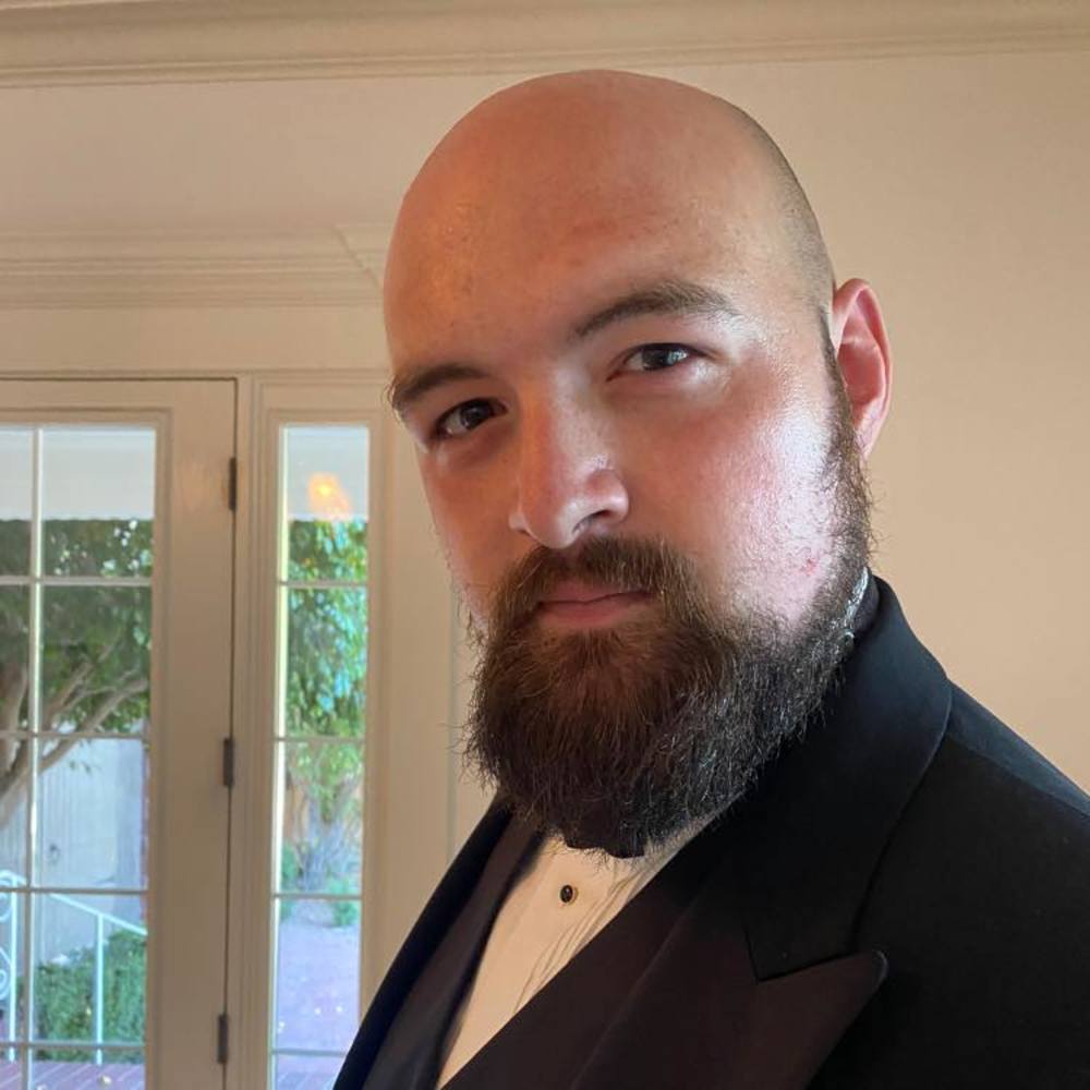 Meet your Posher, Blake